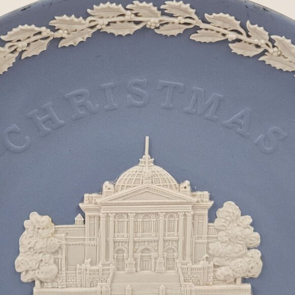 Vintage Wedgwood Collector Plate Tate Gallery Christmas Blue Jasperware 1985 - Picture 6 of 10
